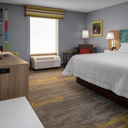 Hampton Inn Gretna - Smith Mountain Lake Exteriör bild