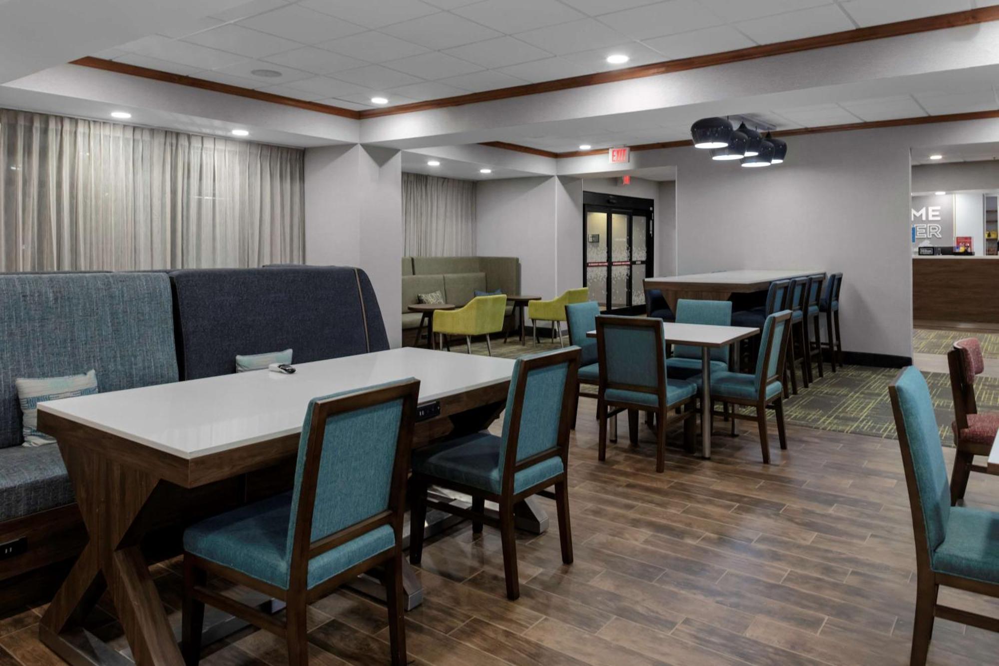Hampton Inn Gretna - Smith Mountain Lake Exteriör bild