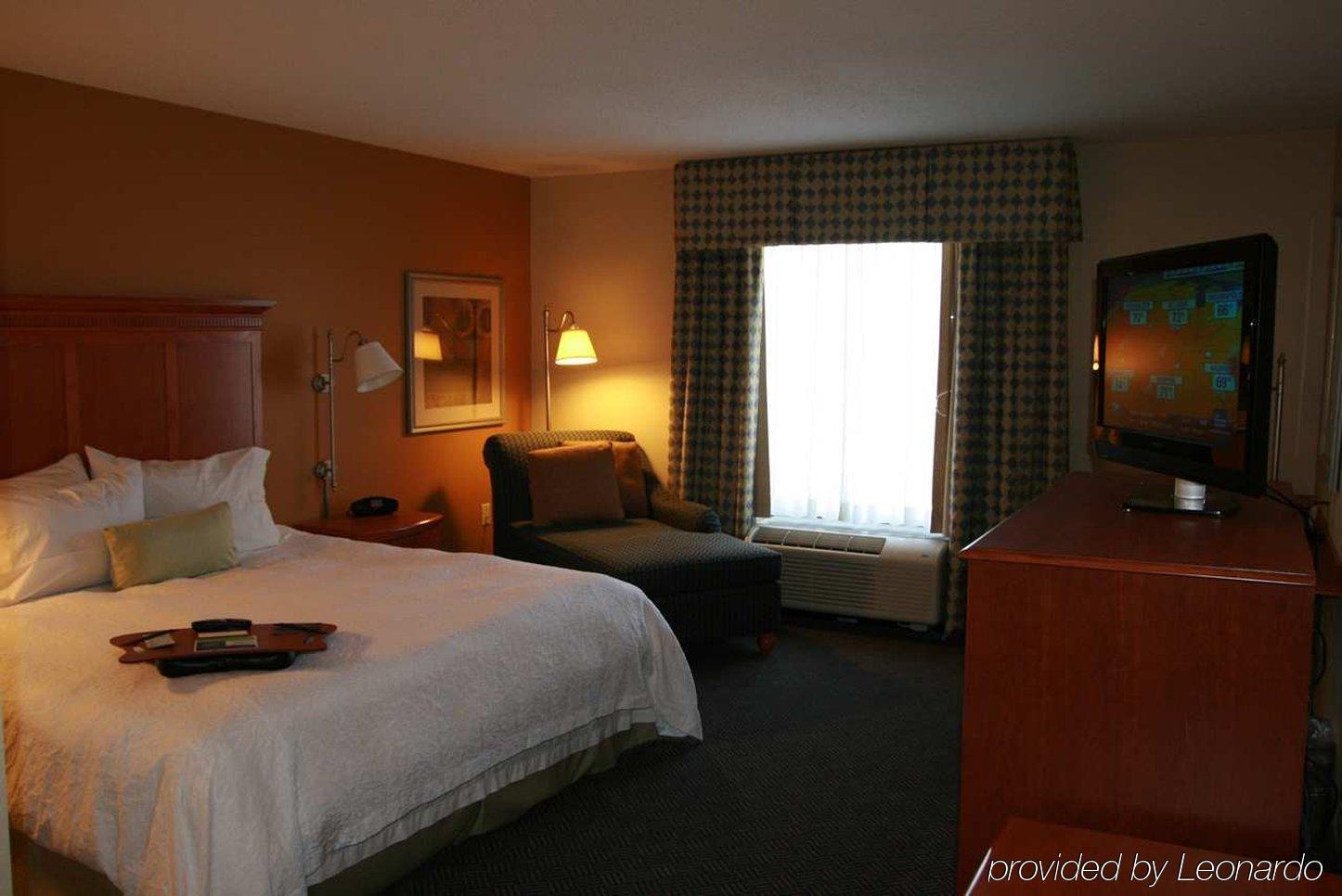 Hampton Inn Gretna - Smith Mountain Lake Rum bild